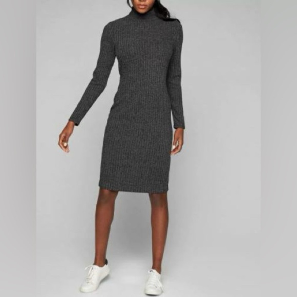 ****LIKE NEW*** ATHLETA‎ Rendezvous Sweater Dress, NWOT, Medium, Charcoal Grey